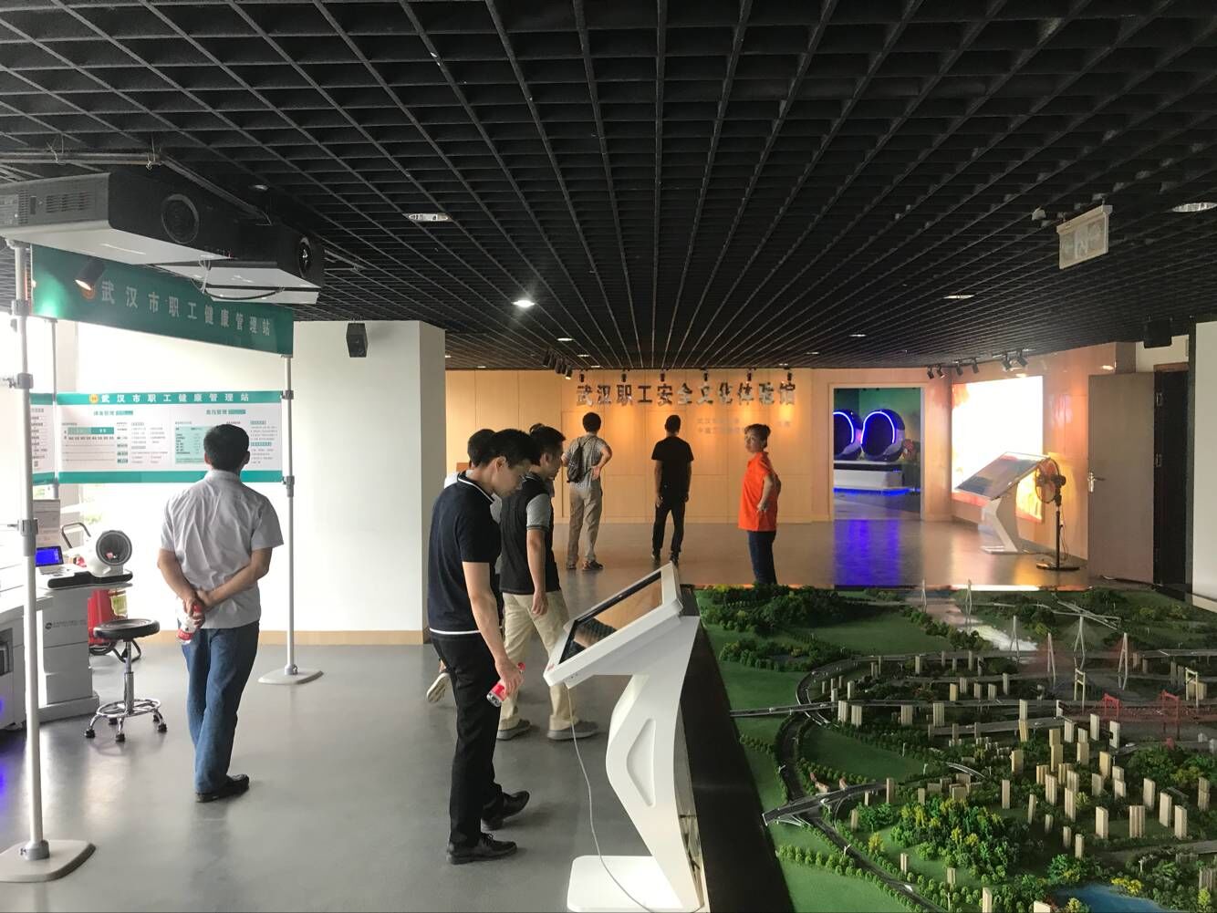 首页|bifa必发集团中国官方网站